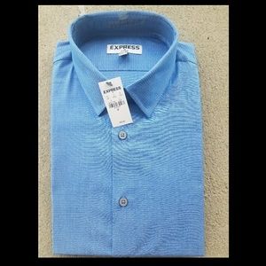 Mens Fitted 1mx dress shirt.